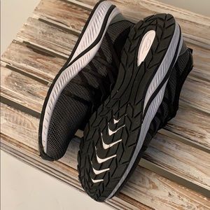 Easy Spirit slip-on Sneakers, Size 9.5N